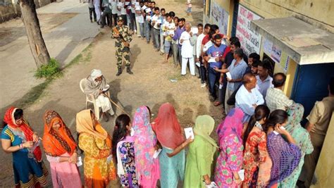 lok sabha election 2019 first timers to 100 year old in jammu vote for