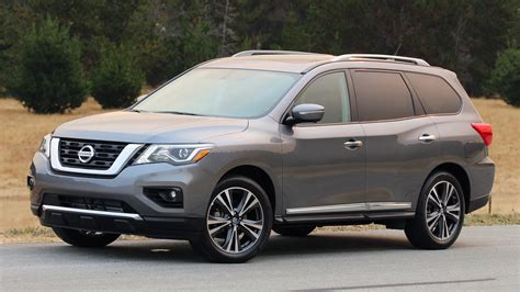 review  nissan pathfinder