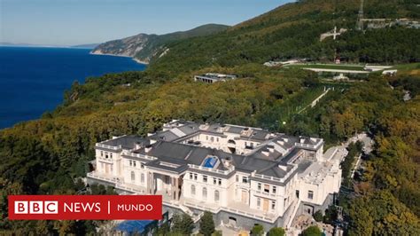 El Palacio De Putin Navalny Acusa Al Presidente De Rusia De Poseer