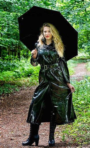 pin by annalies on shiny people 1 pvc raincoat black raincoat raincoat outfit