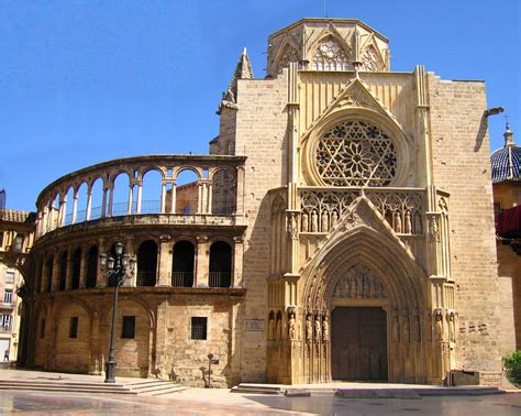 valencia cathedral valencia architectural gem traveldiggcom