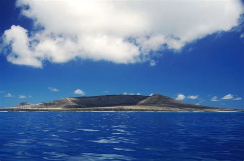 first photographs emerge of new pacific island off tonga nbc news