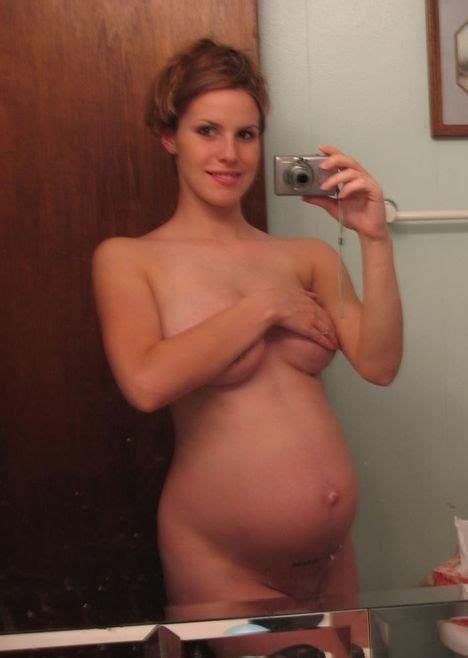 Preggo Self Photo 11 Pregnant Girl Selfies Sorted By