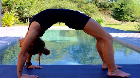 yoga postures en extension yoga nature