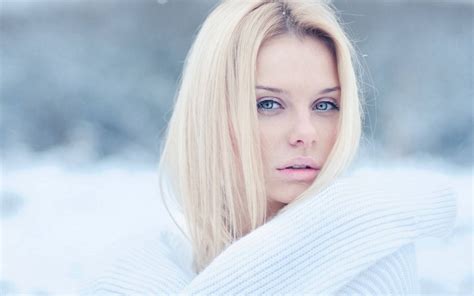download blonde russian girl with blue eyes wallpaper
