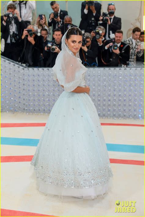 Penelope Cruz Looks Exactly Like A Princess At Met Gala 2023 Photo