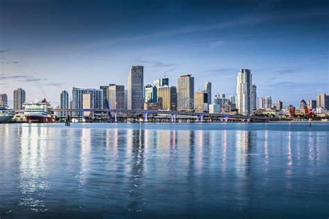 Miami Linii Horyzontu Widok Zdjęcie Stock Obraz Złożonej Z Widok