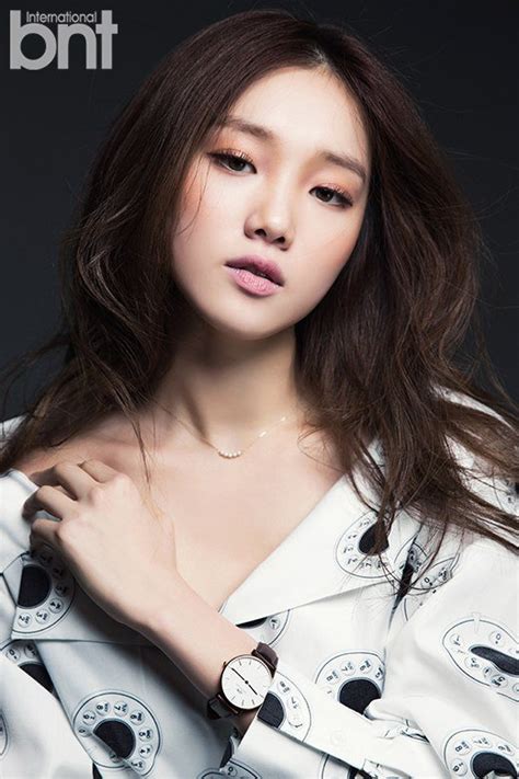 lee sung kyung  captivating  pictorial  bnt world soompi