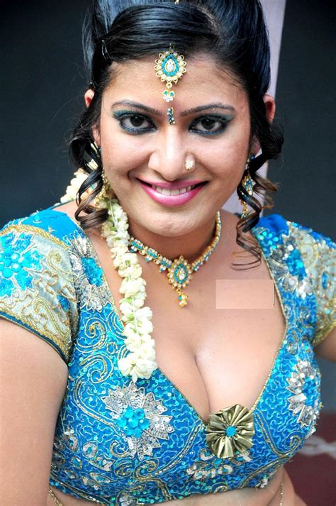 bhojpuri hot and sexy photos of actresses images pictures photo gallery