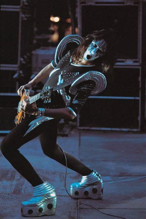 pin by johnny j on kiss hot band ace frehley vintage kiss