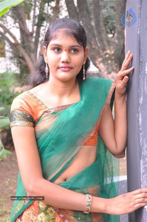 dressing below navel saree sunitha navel