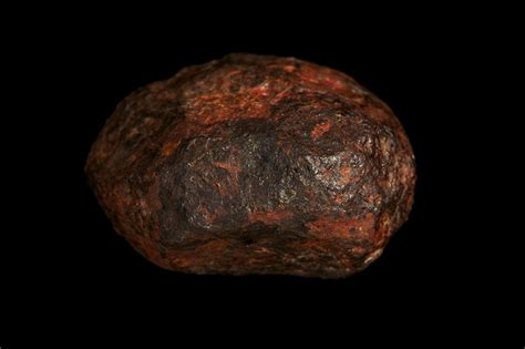 researchers   brand  mineral tucked   tiny meteorite      nature