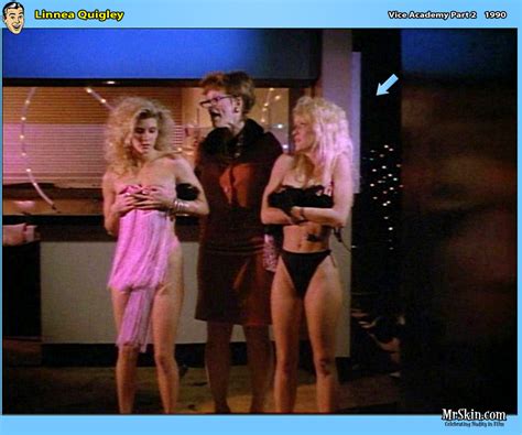 Naked Linnea Quigley In Vice Academy 2