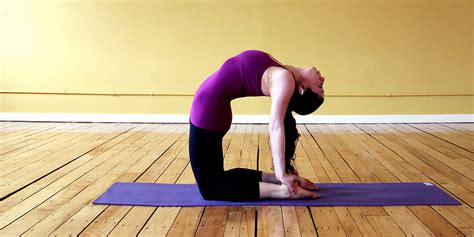 Yoga Poses That Strengthen Your Abs And Core Popsugar Fitness