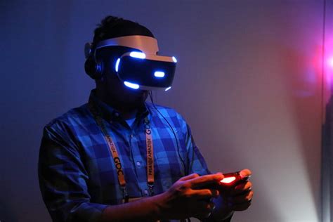 Sizing Up Virtual Reality Headsets Sony’s Morpheus And