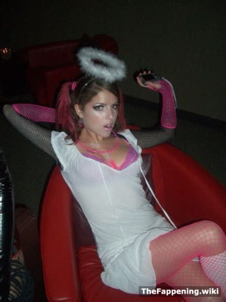 anna kendrick nude pics and vids the fappening