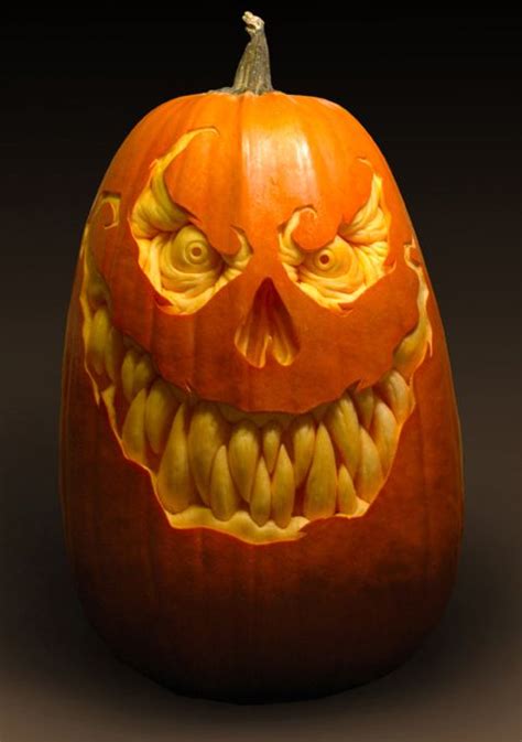 Terrifyingly Scary Halloween Pumpkins