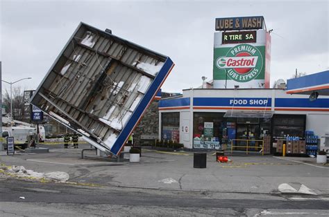 powerful winds obliterated  nyc gas station