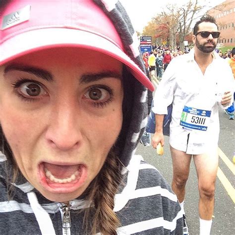 this woman runs her fastest race at the nyc marathon and still manages to take selfies the