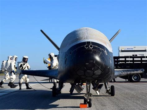mysterious   plane lands  secret  year mission  independent