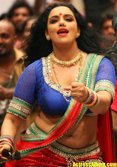 Malayalam Actress Swetha Menon Hot Expose Photos Actress
