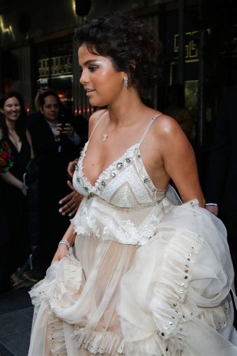 Selena Gomez Sexy The Fappening 2014 2020 Celebrity