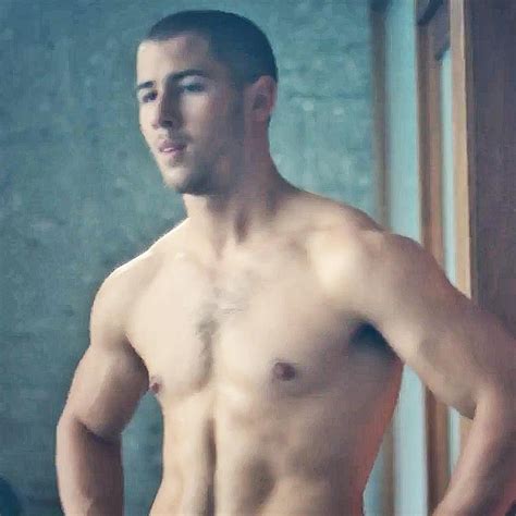 Watch Nick Jonas Gets Steamy In The Shower With Pretty Little Liars