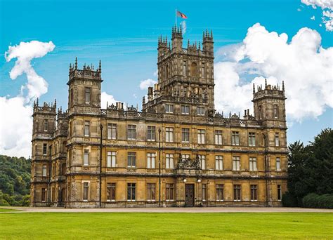 downton abbey    rent  airbnb   night