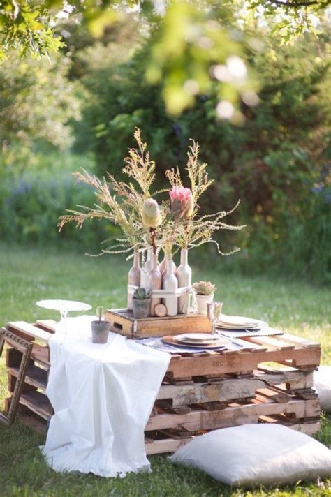 meuble de jardin en palette de bois decoration mariage deco mariage champetre meuble jardin
