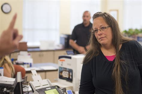 Midterm Election Results 2018 Kim Davis Defeated In Kentucky Clerk