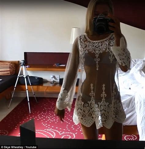 Skye Wheatley Posts Racy Selfie With Beau Cameron In Bali On Instagram