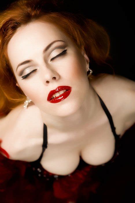 erotic lipstick blowjob mega porn pics