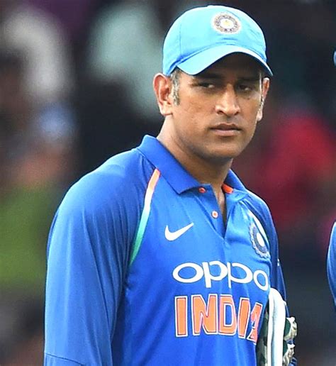 ms dhoni completes world record of 100 stumpings in odis