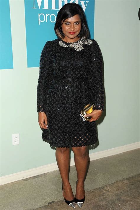 outfits  prove mindy kaling  pull    outfits