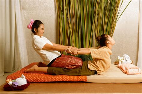 Thai Traditional Massage – Bangkok Spa
