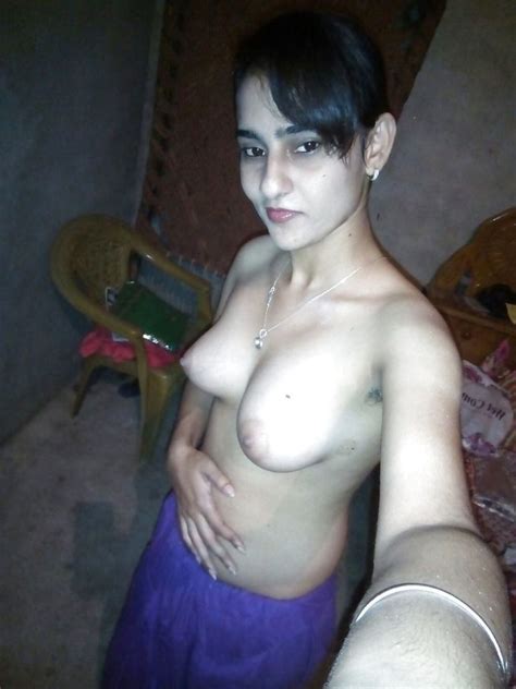 amateur indore girl bhavana leaked nude selfies indian nude girls