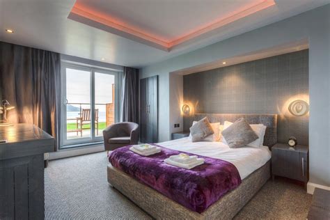 lamlash bay hotel updated  reviews isle  arran