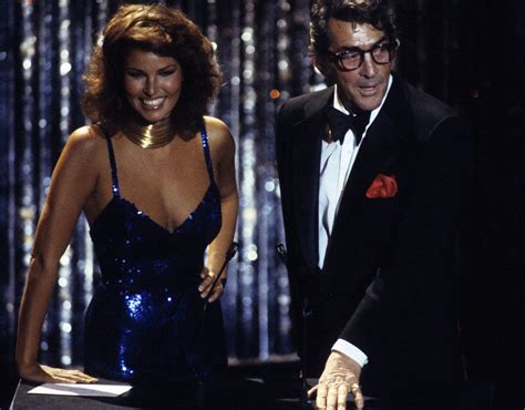 raquel welch and dean martin present the oscars in 1979