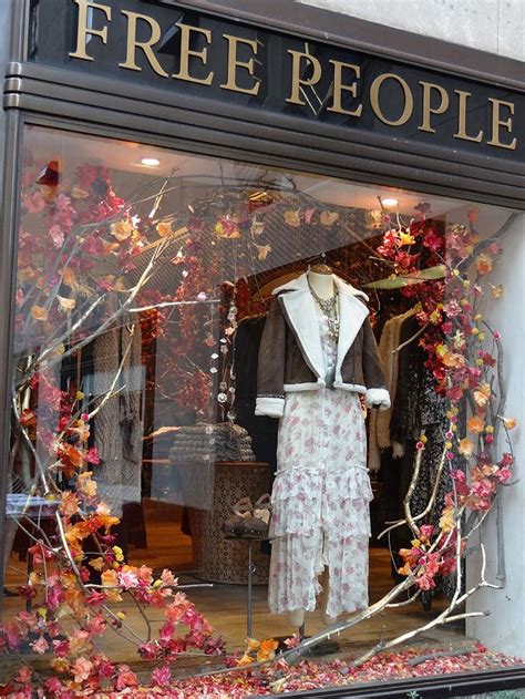 store fronts retail displays ideas images  pinterest