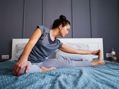 8 Stretches For Your Best Nights Sleep Sleep Advisor Stretches