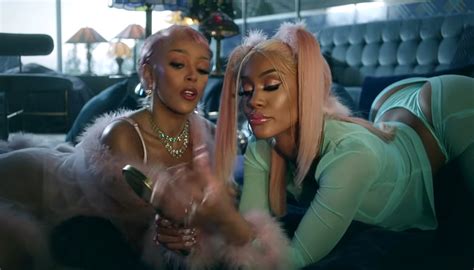 Saweetie And Doja Cat Team Up On ‘best Friend’ Song Read Lyrics And Watch