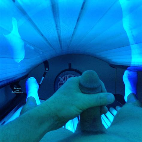 M Jerking In A Tanning Bed February 2017 Voyeur Web