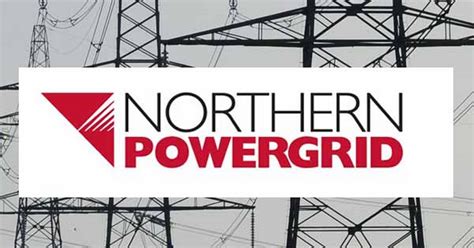 hull power cut hundreds  homes left  electricity hull