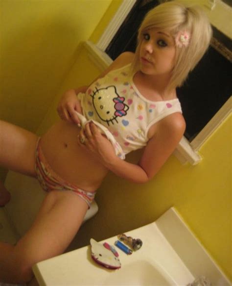 blonde emo bitches naked nude gallery