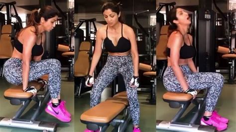 Shilpa Shetty Hardcore Workout Videos At The Age Of 44 Youtube