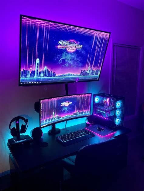 Had to jump on the 80s neon theme | Computer gaming room