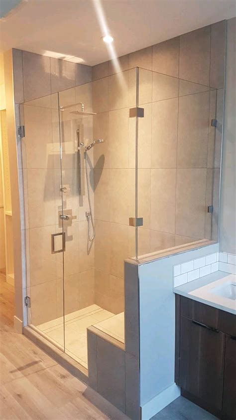 90° Corner Showers Cascade Glass Custom Mirrors