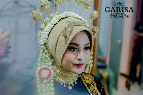 Adat Solo Hijab Tradisi Pakaian Khas Wanita Solo Baju Pengantin