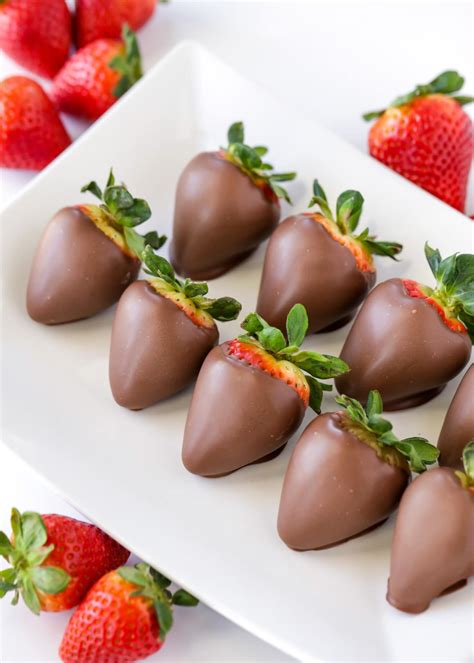 Chocolate Covered Strawberries {step By Step Video} Lil Luna