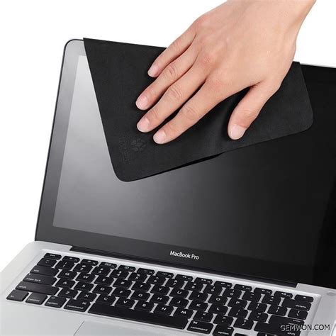 ways  clean  macbook screen macbook cleaning screen